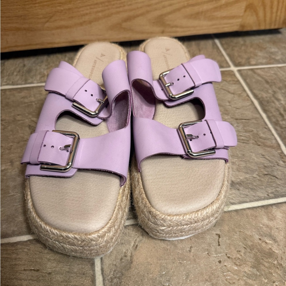 Anthropologie Lavender Double Buckle Platform Sandals size 9 New without box